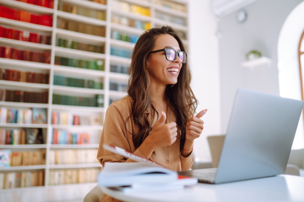 MacBook vs Windows Laptops 2025 for office productivity

